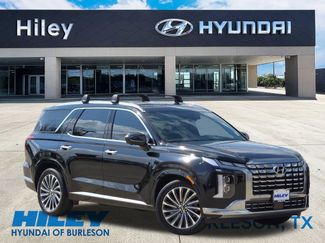Used 2024 Hyundai Palisade Calligraphy video 2