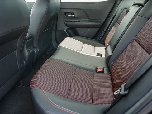 New 2026 Nissan Kicks SR image 19