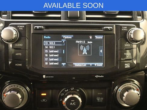 Used 2015 Toyota 4Runner Trail AWD/4WD image 20