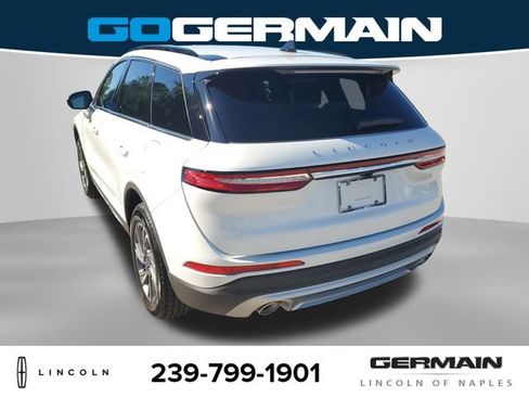 New 2026 Lincoln Corsair Premiere image 10