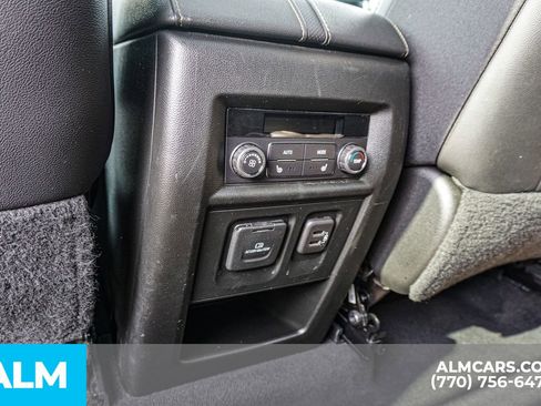Used 2024 Chevrolet Traverse Premier w/ Redline Edition AWD/4WD image 68