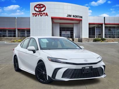 Used 2025 Toyota Camry SE