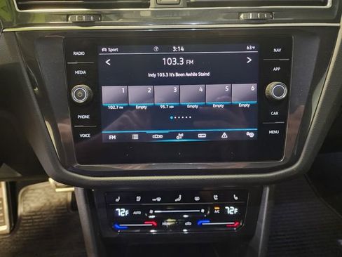 Used 2022 Volkswagen Tiguan SEL R-Line image 27