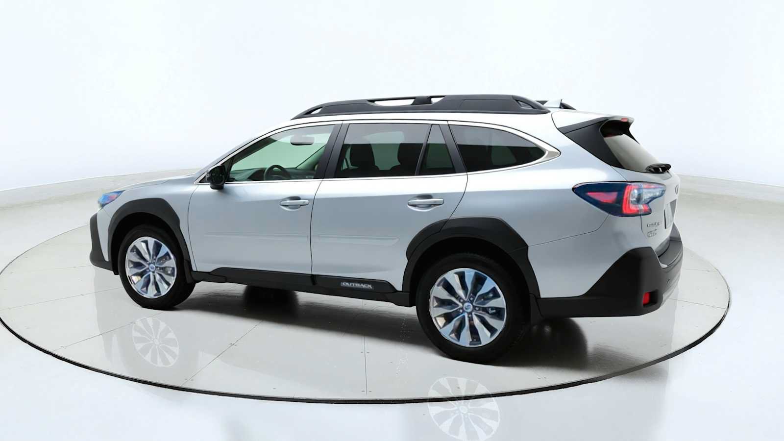 Certified 2025 Subaru Outback Limited w/ Popular Package #2 AWD/4WD image 7