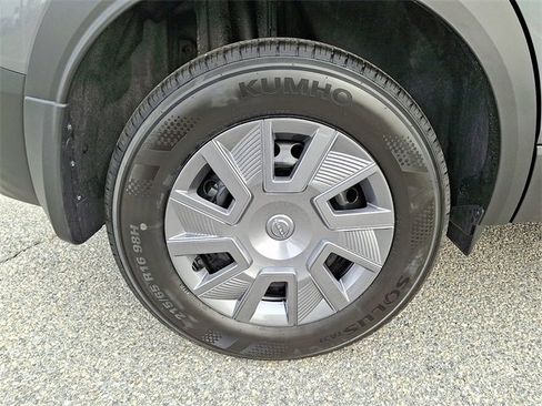 New 2026 Nissan Kicks S image 8