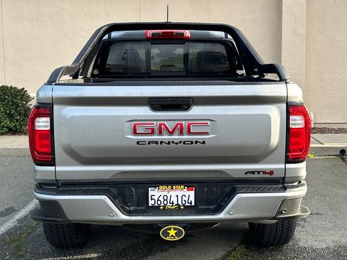 Used 2025 GMC Canyon AT4 w/ Nightfall Edition image 4