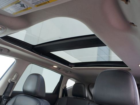 Used 2019 Nissan Murano SL w/ SL Technology Package image 34