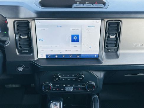 Used 2021 Ford Bronco Outer Banks image 21