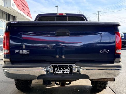 Used 2003 Ford F250 Lariat image 4
