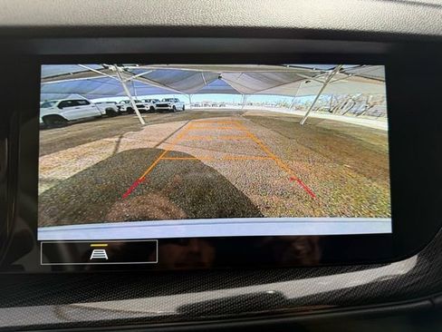 Used 2023 Buick Envision Essence image 21