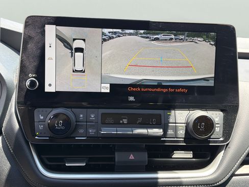 Used 2024 Toyota Grand Highlander AWD Hybrid image 11