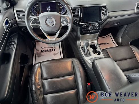 Used 2019 Jeep Grand Cherokee Limited image 24