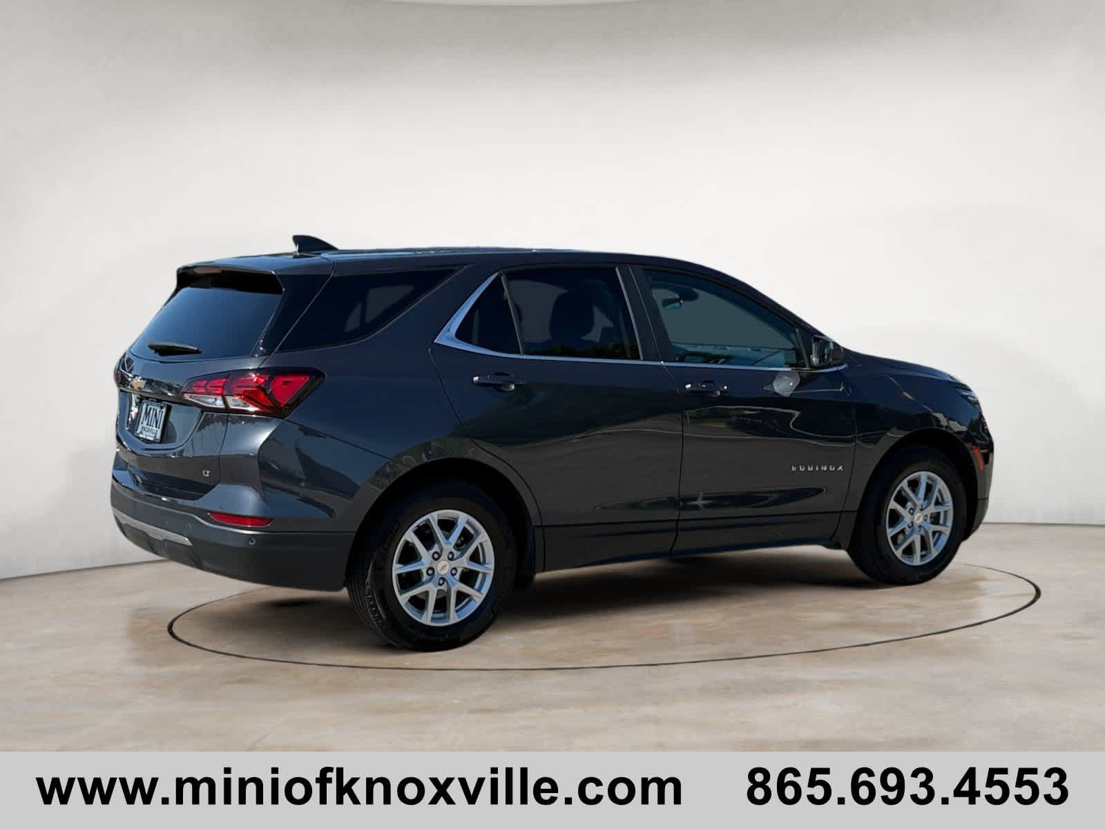 Used 2023 Chevrolet Equinox LT FWD image 3