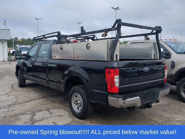 Used 2021 Ford F250 XL w/ Power Equipment Group RWD image 3