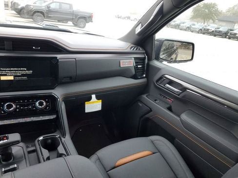 New 2026 GMC Sierra 1500 AT4 w/ AT4 Premium Package AWD/4WD image 16