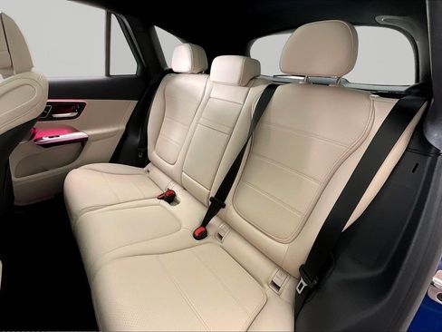 Used 2026 Mercedes-Benz GLC 300 4MATIC image 22