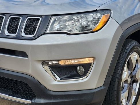 Used 2021 Jeep Compass Limited image 17