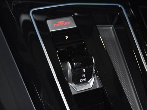 New 2026 Volkswagen GTI SE image 11