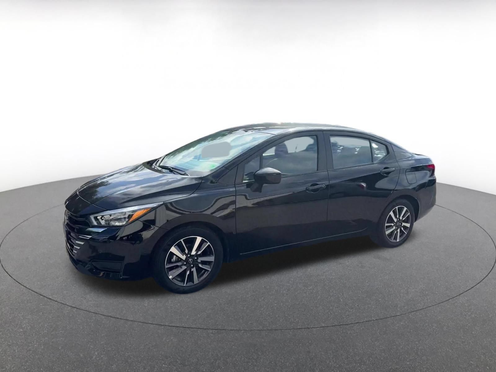 Used 2025 Nissan Versa SV FWD image 6