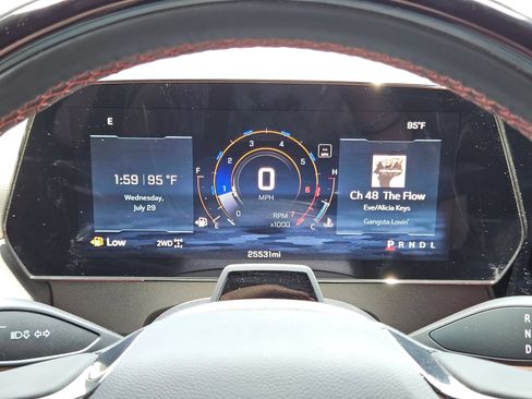Certified 2025 Chevrolet Traverse RS w/ LPO, Floor Liner Package AWD/4WD image 24
