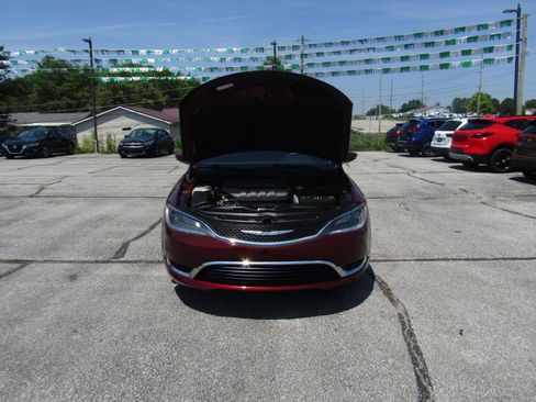 Used 2015 Chrysler 200 Limited w/ Spring Special Group FWD image 24