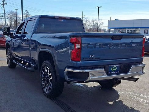 Certified 2024 Chevrolet Silverado 2500 LT w/ Safety Package image 9