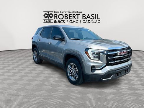 Used 2025 GMC Terrain Elevation AWD/4WD image 2