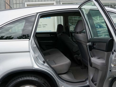 Used 2011 Honda CR-V LX image 28