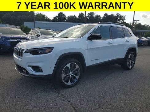 Certified 2022 Jeep Cherokee Limited w/ Elite Package AWD/4WD image 4