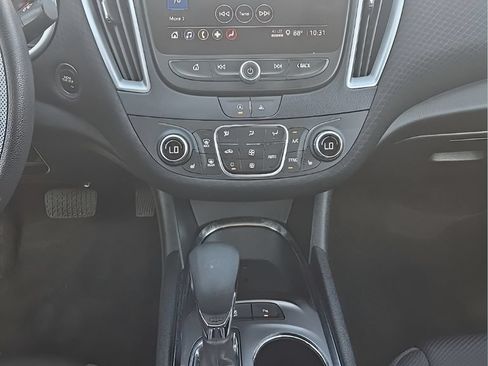 Used 2024 Chevrolet Malibu LT FWD image 20