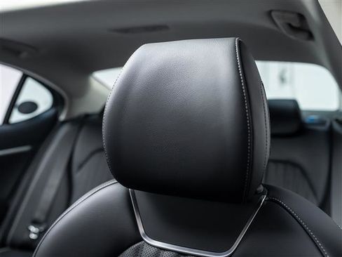 New 2026 Genesis G70 2.5T Prestige image 19