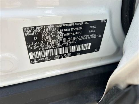 Certified 2025 Toyota RAV4 XLE FWD image 10