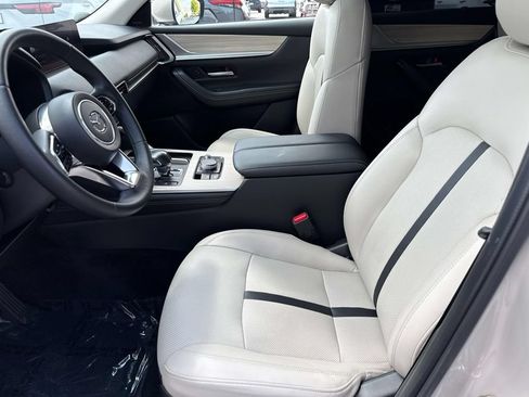 Used 2024 MAZDA CX-90 Plug-In Hybrid w/ Premium Pkg AWD/4WD image 23