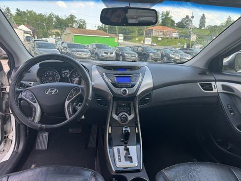 Used 2013 Hyundai Elantra Limited FWD image 14