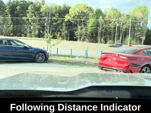 Used 2023 GMC Canyon AT4 w/ AT4 Premium Package AWD/4WD image 37