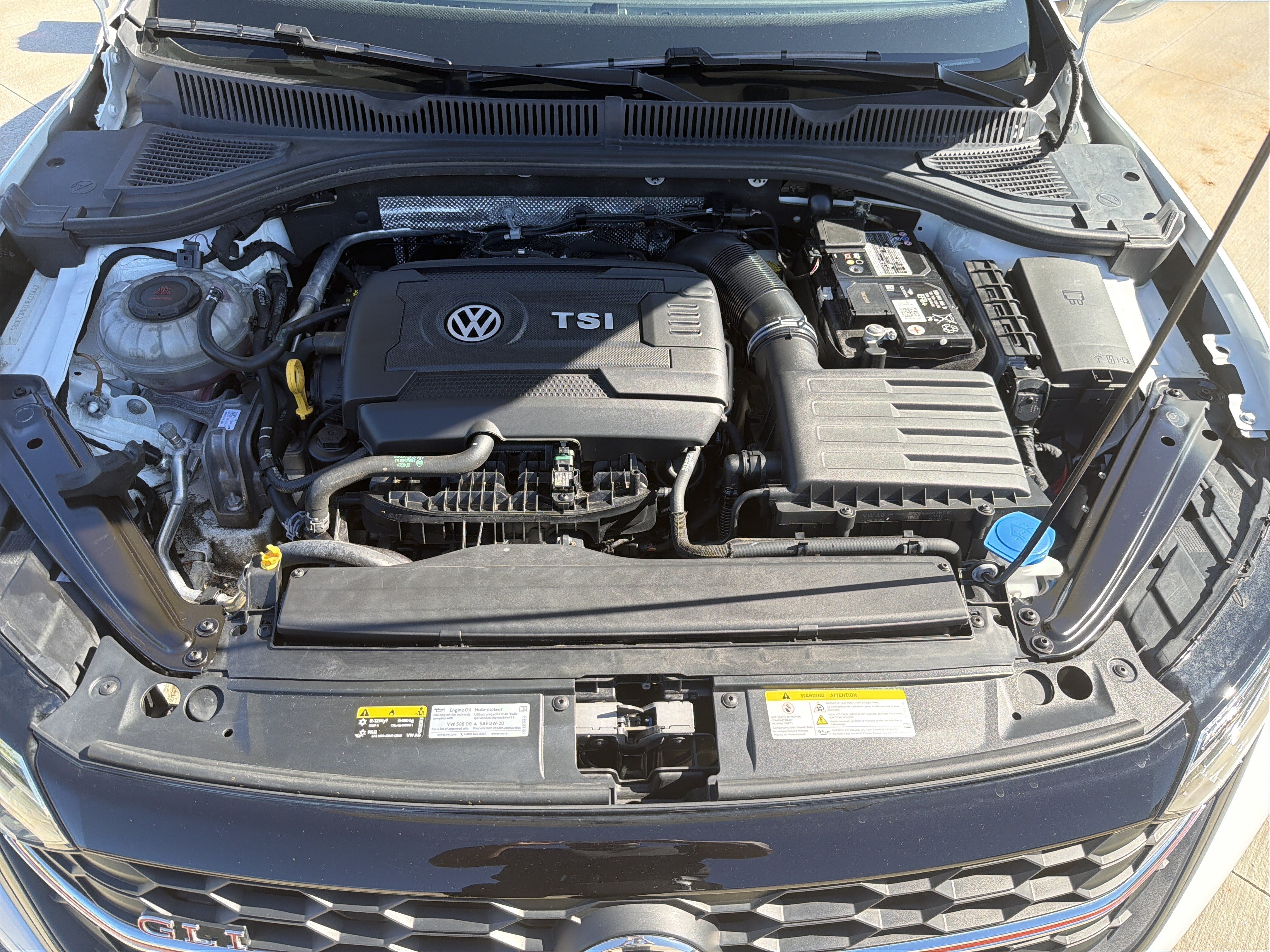 Used 2022 Volkswagen Jetta GLI Autobahn FWD image 25