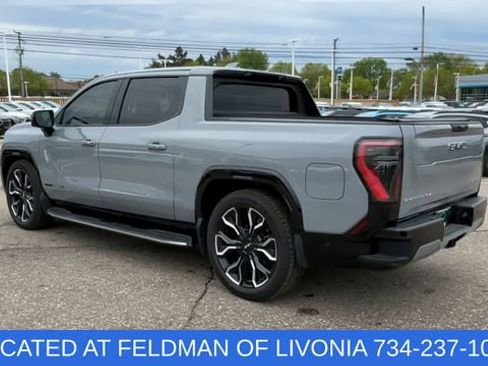 Used 2024 GMC Sierra EV Denali AWD/4WD image 6
