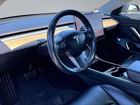 Used 2018 Tesla Model 3 Long Range AWD/4WD image 14