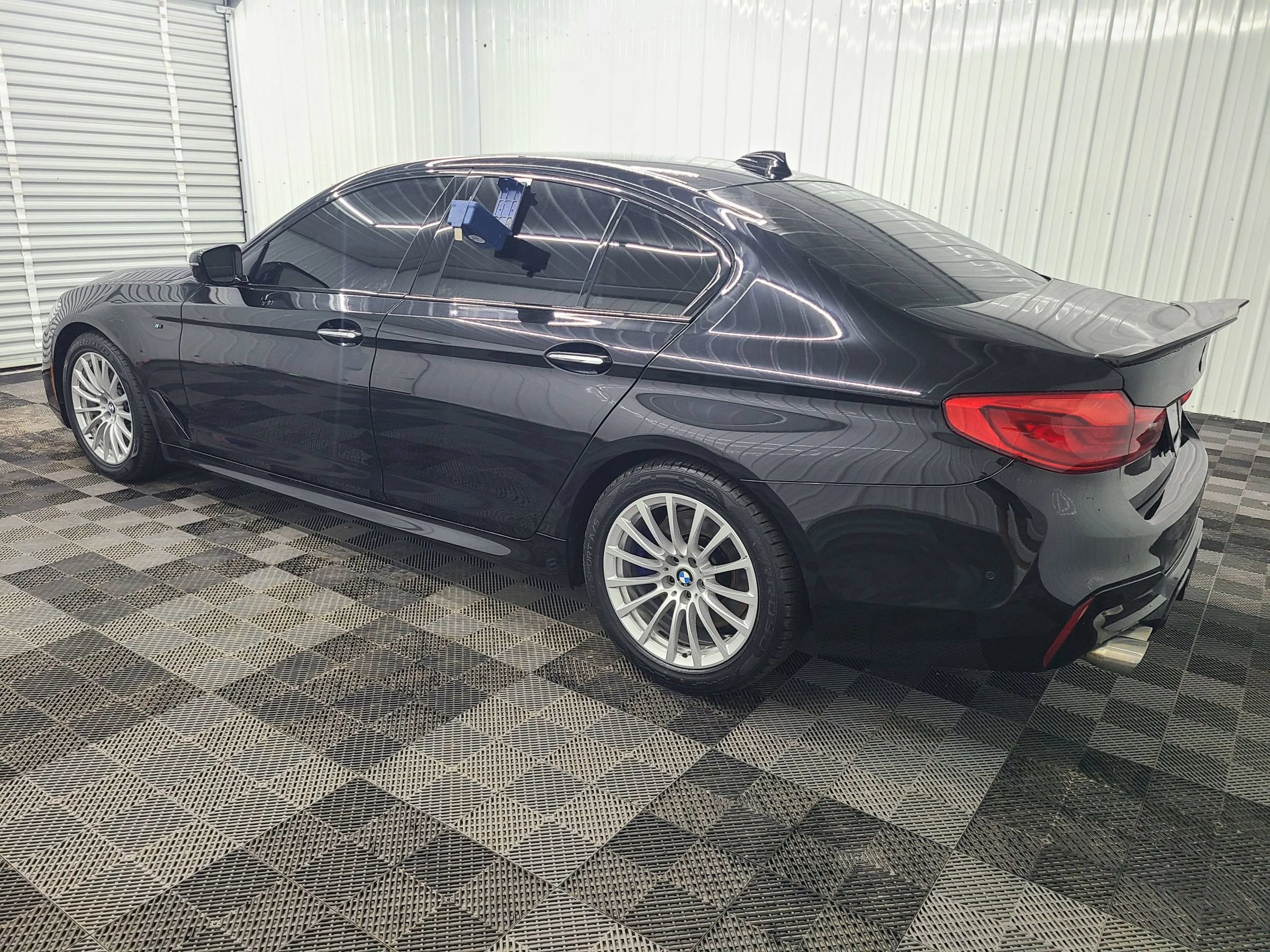 Used 2018 BMW 540i xDrive AWD/4WD image 9
