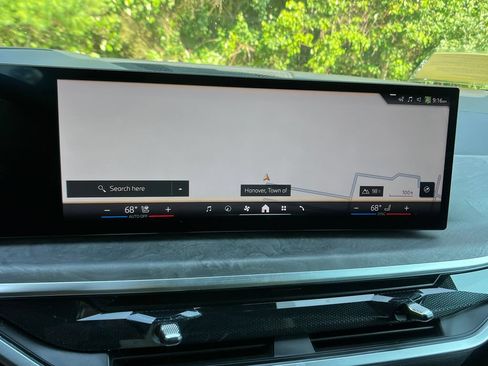 Used 2025 BMW X5 xDrive40i AWD/4WD image 18