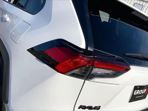 Used 2024 Toyota RAV4 LE image 27