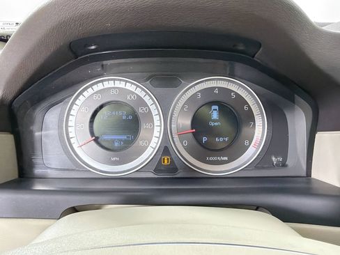 Used 2013 Volvo XC70 T6 image 11