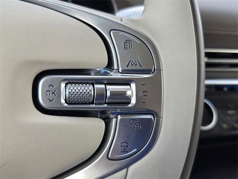 Certified 2024 Genesis GV80 3.5T Prestige Signature image 23