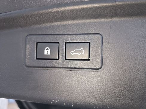 Certified 2025 Subaru Outback Premium image 36