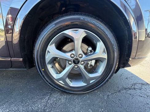 Certified 2023 Ford Escape ST-Line w/ Tech Pack #1 AWD/4WD image 37
