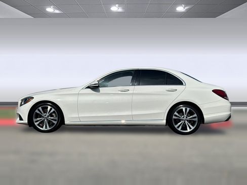 Used 2018 Mercedes-Benz C 300 Sedan image 2