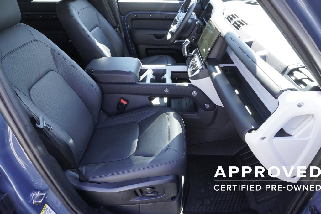Used 2026 Land Rover Defender 110 S AWD/4WD image 23