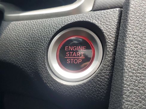 Used 2018 Honda Civic EX image 30