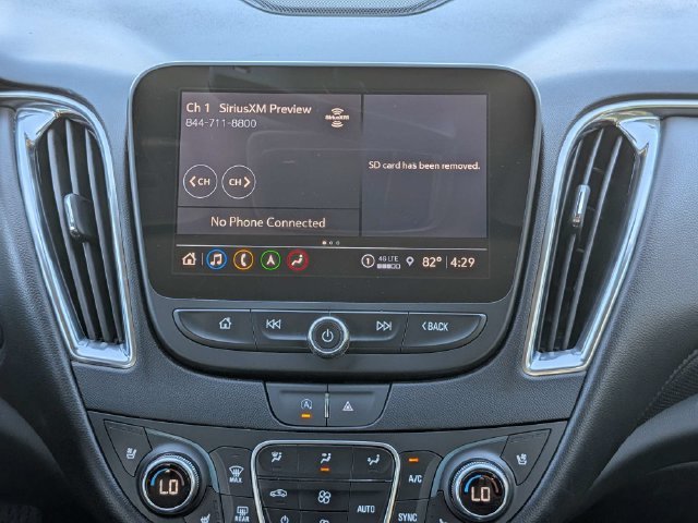Used 2024 Chevrolet Malibu LT FWD image 17