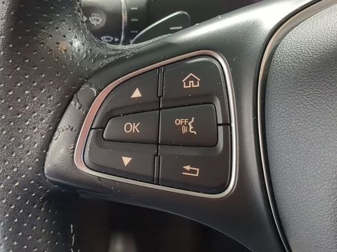 Used 2017 Mercedes-Benz C 300 4MATIC Sedan image 28